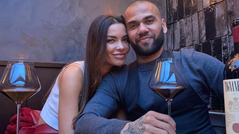 Esposa de Daniel Alves anuncia mudança radical devido a prisão do marido