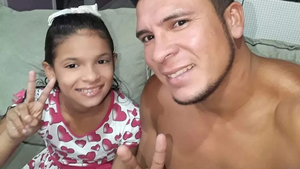 Sobrevivente da chacina de Sinop enterra marido e filha