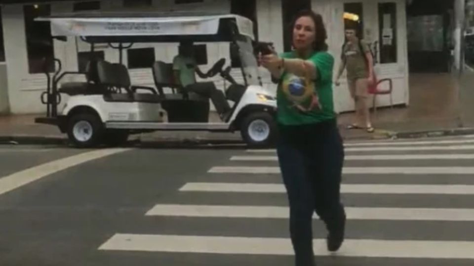 STF abre investigação sobre Carla Zambelli por perseguição armada em SP
