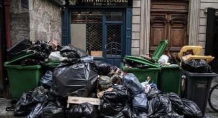 Lixeiras de Paris estão transbordando