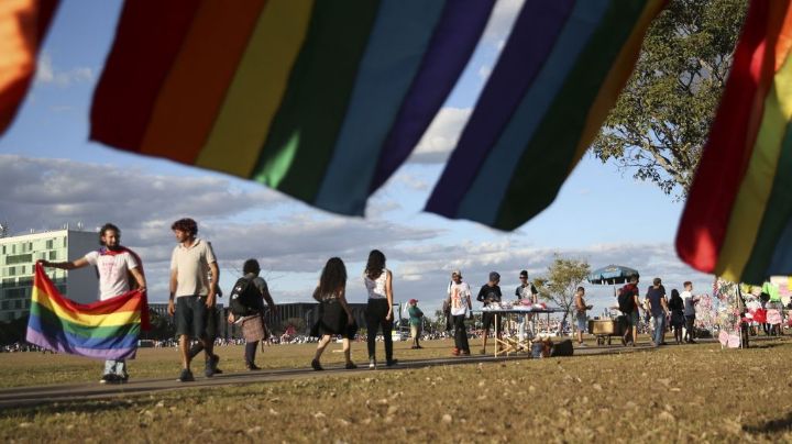 Combate à LGBTfobia deve começar na sala dos professores, por Amiel Modesto Vieira