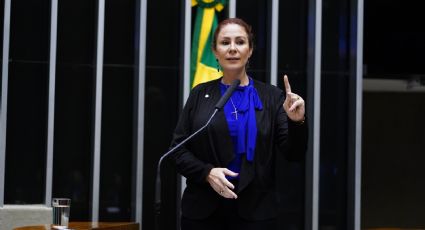 Carla Zambelli se afasta da Câmara para "tratamento rigoroso" após diagnóstico de doença