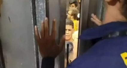 VÍDEO – Receba! O desespero de Luva de Pedreiro preso num elevador