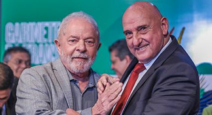 Lula se pronuncia pela primeira vez sobre demissão de G. Dias do comando do GSI