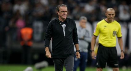 Cuca pede demissão do Corinthians após pressão da torcida: "Brasil que reage", diz Juca Kfoury