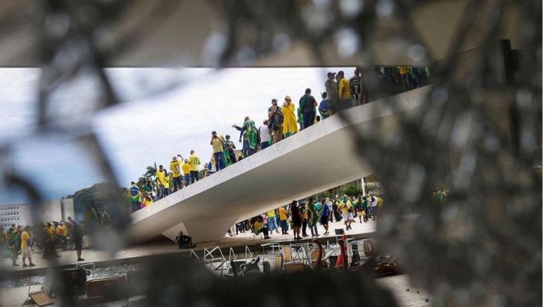 Governo Lula monta comitê de crise para CPMI do 8 de Janeiro - por Mauro Lopes