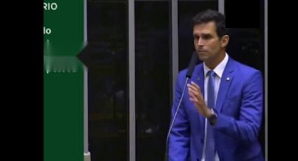 VÍDEO: Deputado bolsonarista xinga Alexandre de Moraes, fica apavorado e pede desculpas