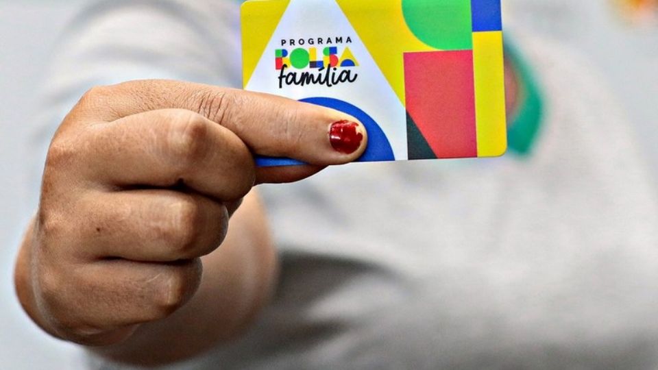Novo Bolsa Família atinge milhões de brasileiros e mostra preocupação do governo com famílias mais pobres