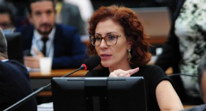 Carla Zambelli bloqueia jornalista da Fórum no Twitter após ter voto exposto em matéria