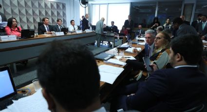 CPMI dos Atos Golpistas terá acesso a dados sobre cartão de vacinação de Bolsonaro