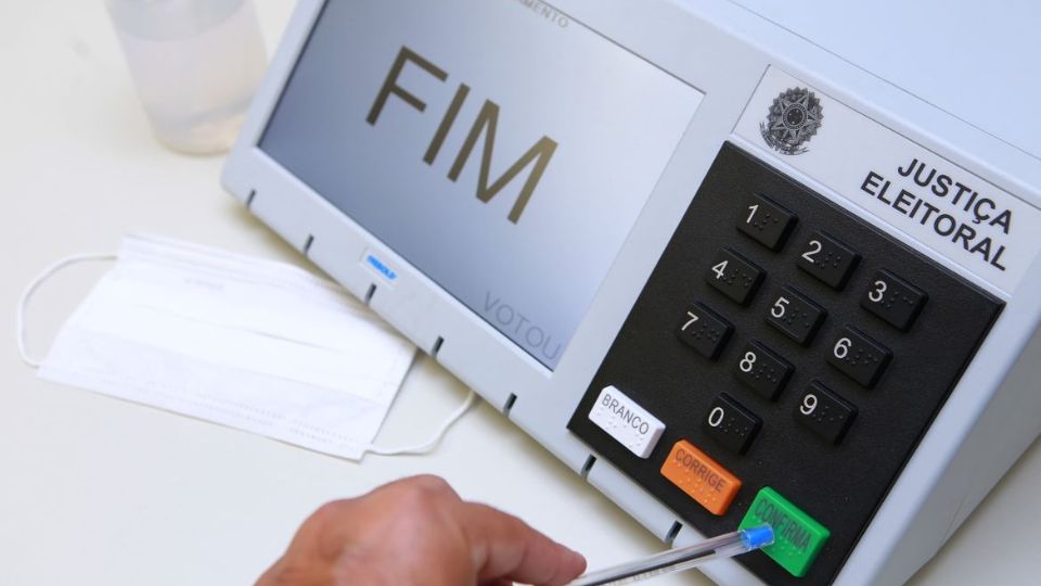 Chips de urnas eletrônicas motivaram esforço homérico de autoridades brasileiras
