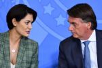 Michelle Bolsonaro é citada em conversas sobre vendas de joias e será intimada a depor à PF
