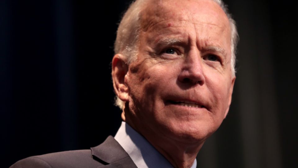 Biden enfrenta dificuldades para ganhar votos para a reeleição nos EUA