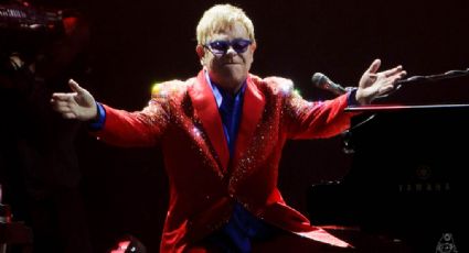 Elton John é hospitalizado após acidente na França