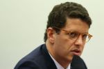 Ricardo Salles se desespera após virar réu em caso de contrabando de madeira