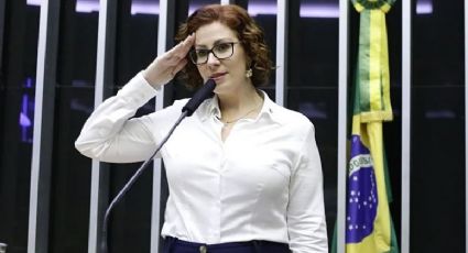 Carla Zambelli é intimada e irá se explicar à PF sobre acusações de Delgatti