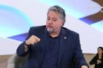 Júlio Casares confirma golpe, ironiza Palmeiras e confirma nova fornecedora de camisa