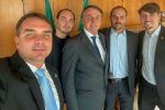 O que Cid pode delatar dos filhos de Bolsonaro; veja lista