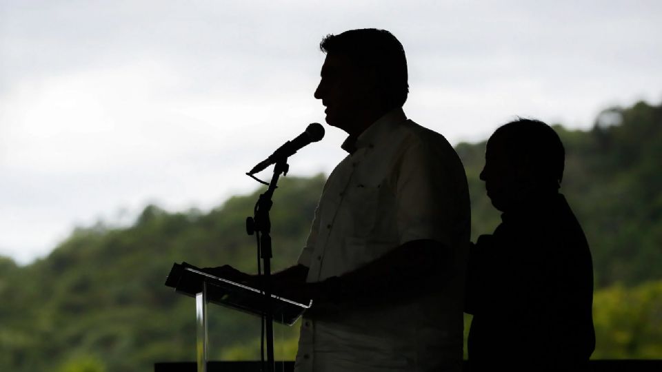 Bolsonaro discutiu com comandantes a possibilidade de agir contra as eleições