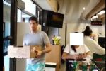 VÍDEO: Ricardo Salles é flagrado comprando orgânicos e é alvo de protestos