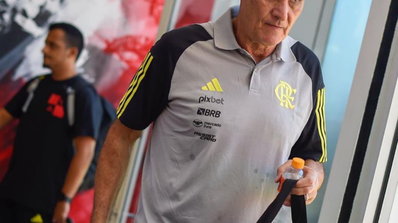 Tite está apenas agradando o patrão. Mais uma vez