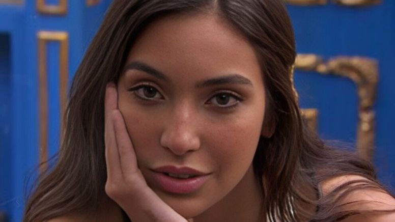 BBB 24: Vanessa Lopes, que desistiu do programa, é vista em restaurante