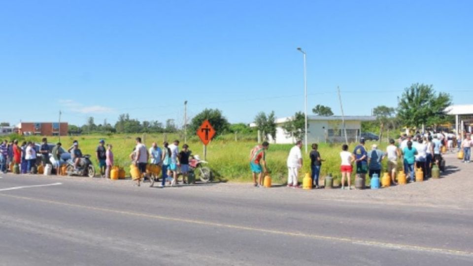 Longas de filas de compra do botijão de gás em Corrientes