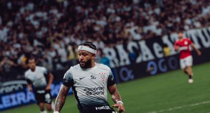 Corinthians sai do Z-4, com golaço de Memphis, e o foco agora é o título