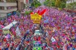 VÍDEO: Boulos leva multidão à Paulista no último ato com Lula antes do 1º turno