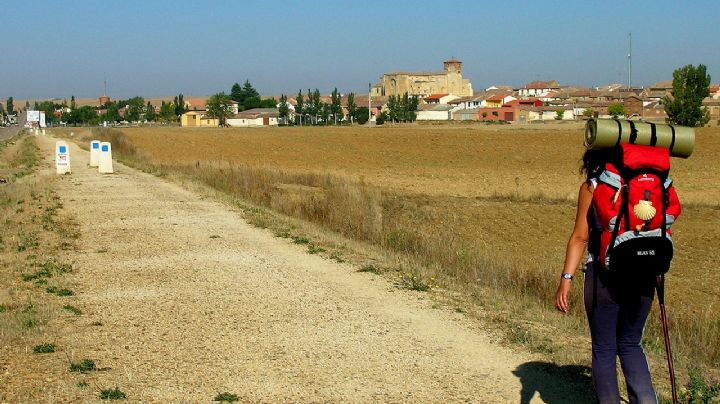 'Aterrorizante'. Cresce assédio sexual no Caminho de Santiago a mulheres peregrinas