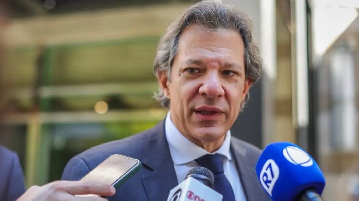 Haddad pra cima da mídia: Brasil estaria muito melhor se imprensa não jogasse contra