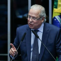 "Se Braga Netto sabia, como Bolsonaro não sabia?", indaga Dirceu sobre plano para matar Lula