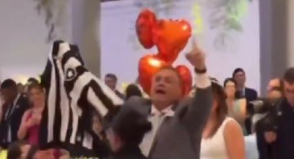 VÍDEO: Flávio Dino vai à loucura com título do Botafogo em sua própria festa de casamento