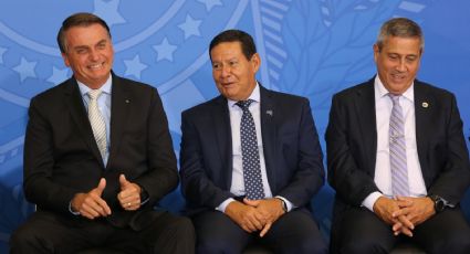 Mourão dá declaração "surreal" sobre golpe e confirma que era vice decorativo de Bolsonaro