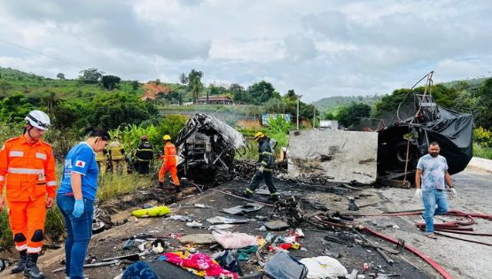 Acidente em MG se torna maior tragédia em rodovias federais em 18 anos