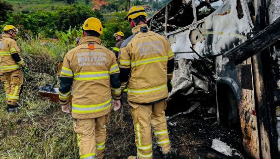 Tragédia na BR-116: 26 vítimas de acidente com ônibus são identificadas