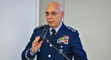 Comandante da Aeronáutica defende punição de militares envolvidos em tentativa de golpe