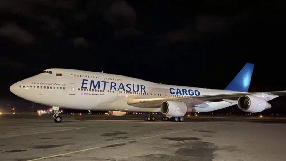 Os EUA pretendem desmontar o avião que levaram da Argentina à Flórida.
