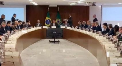 Diplomata que estava em reunião do golpe trabalhava na Secom de Lula