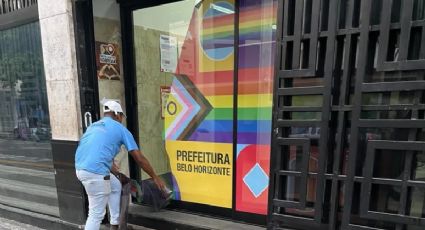 Prefeito de BH cede às exigências da direita e retira cartazes de centro LGBT