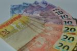Notas e moedas de real podem valer até R$ 8 mil; confira se você tem alguma