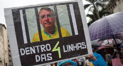 Bolsonaro deve ser julgado - e possivelmente preso - ainda no primeiro semestre deste ano, diz jurista renomado