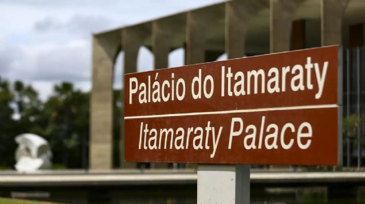 “Pênis com asas” no Itamaraty foi parar na PF e virou confusão