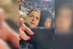 VÍDEO: Brasileira filma criança chamando Vini Jr de “macaco” e mãe se enfurece na Espanha