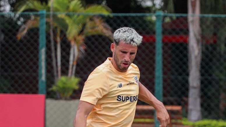 Calleri precisa voltar a ser uma solução