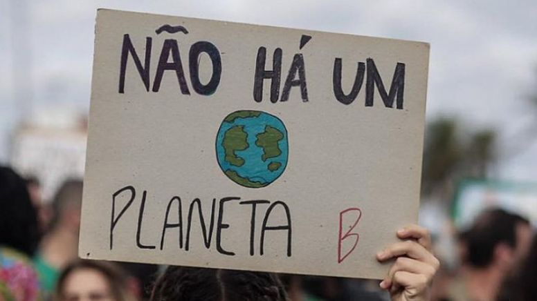 Negacionismo Climático - Por Lelê Teles