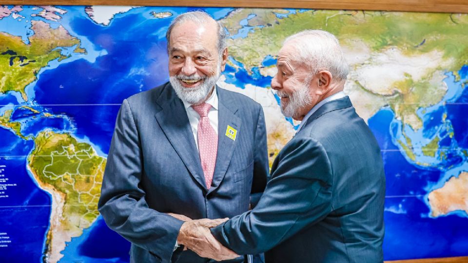 Lula e Carlos Slim no Palácio do Planalto.