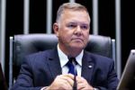 Quem é o deputado federal que prometeu reduzir limites de terra indígena a fazendeiros