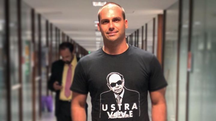 Eduardo Bolsonaro e a nova cloroquina na Cpac