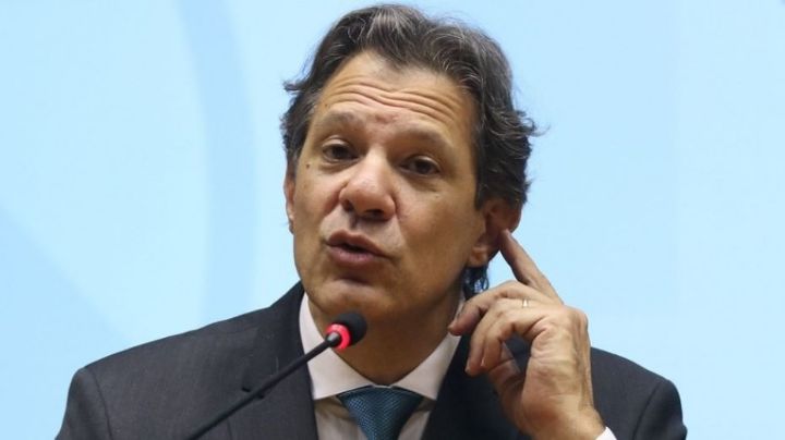 Bolsonaristas usariam CPF de Haddad em compras para “incriminá-lo”